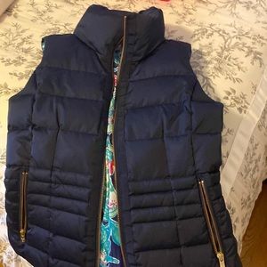 Lilly Pulitzer vest. I am reposhing because too small.